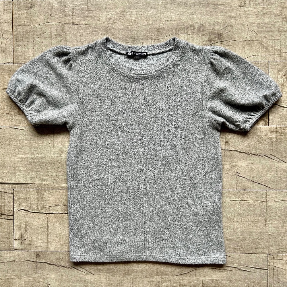 Zara Gray Soft Touch Shirt with Short Puff Sleeves Retro Business Office COOL M